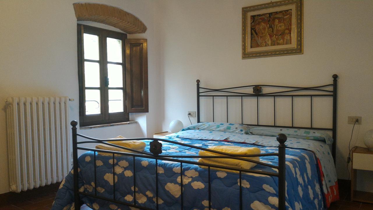 Short Rent Il Casale Apartman Capolona Kültér fotó