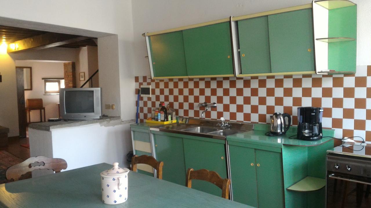 Short Rent Il Casale Apartman Capolona Kültér fotó